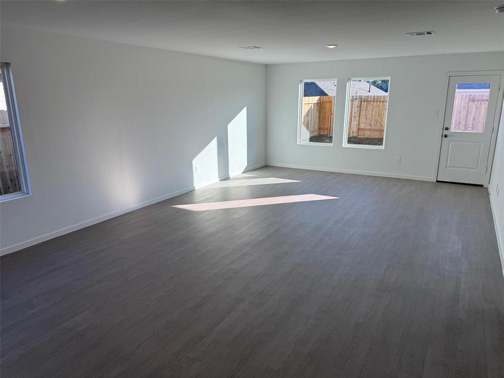 313 Nicholas Road