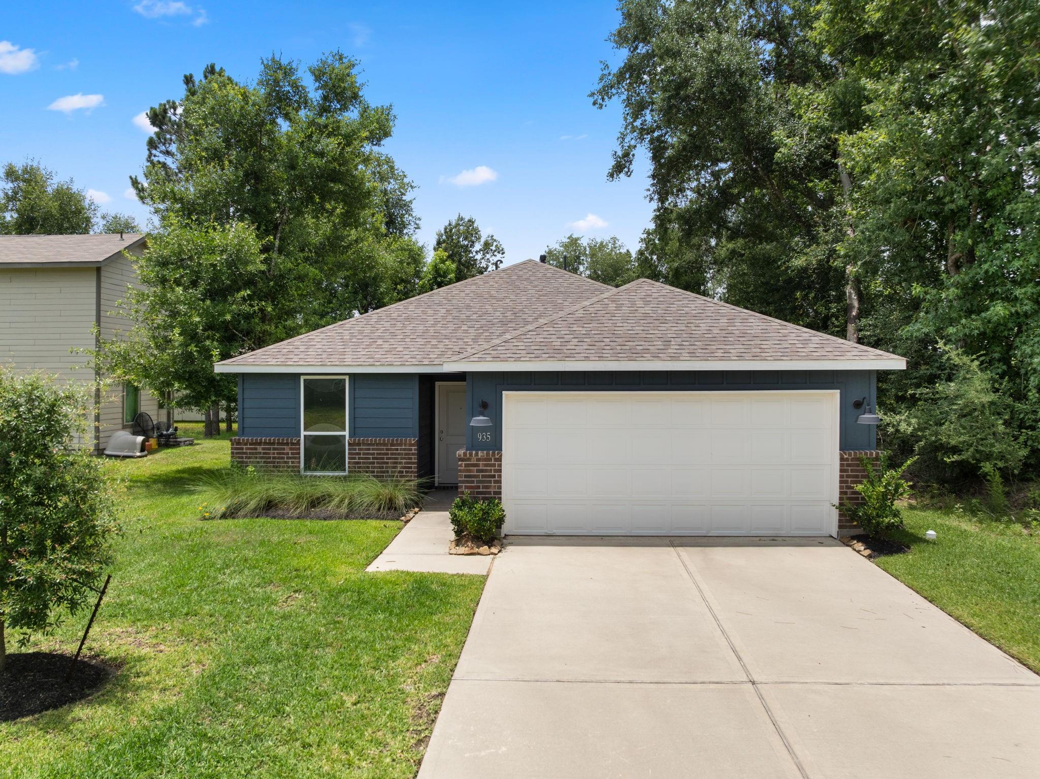 935 Road 5203