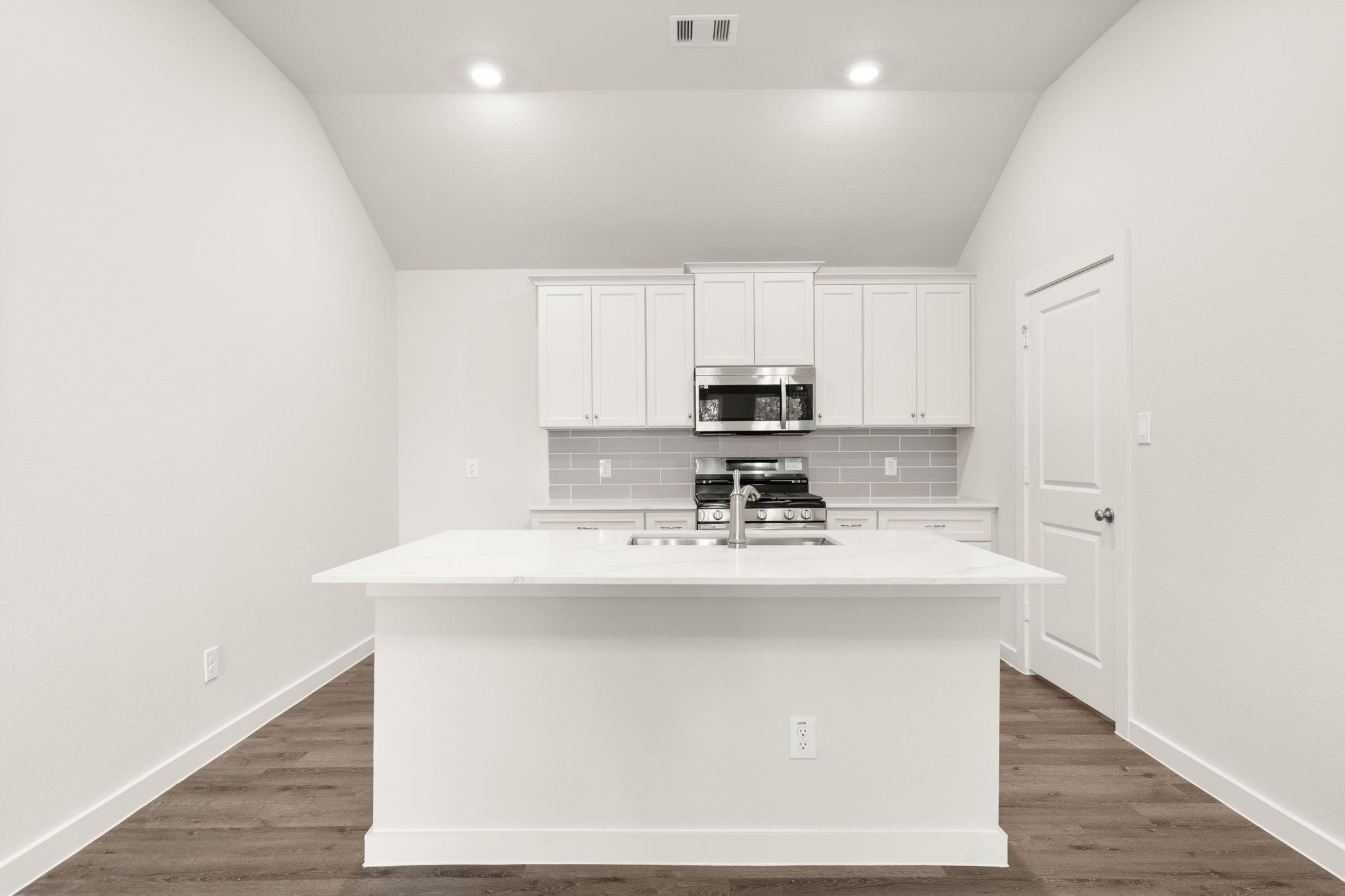 935 Road 5203