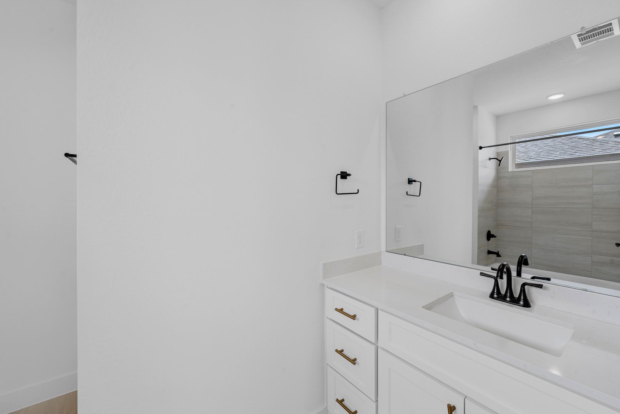 10822 Rosary Pea Lane