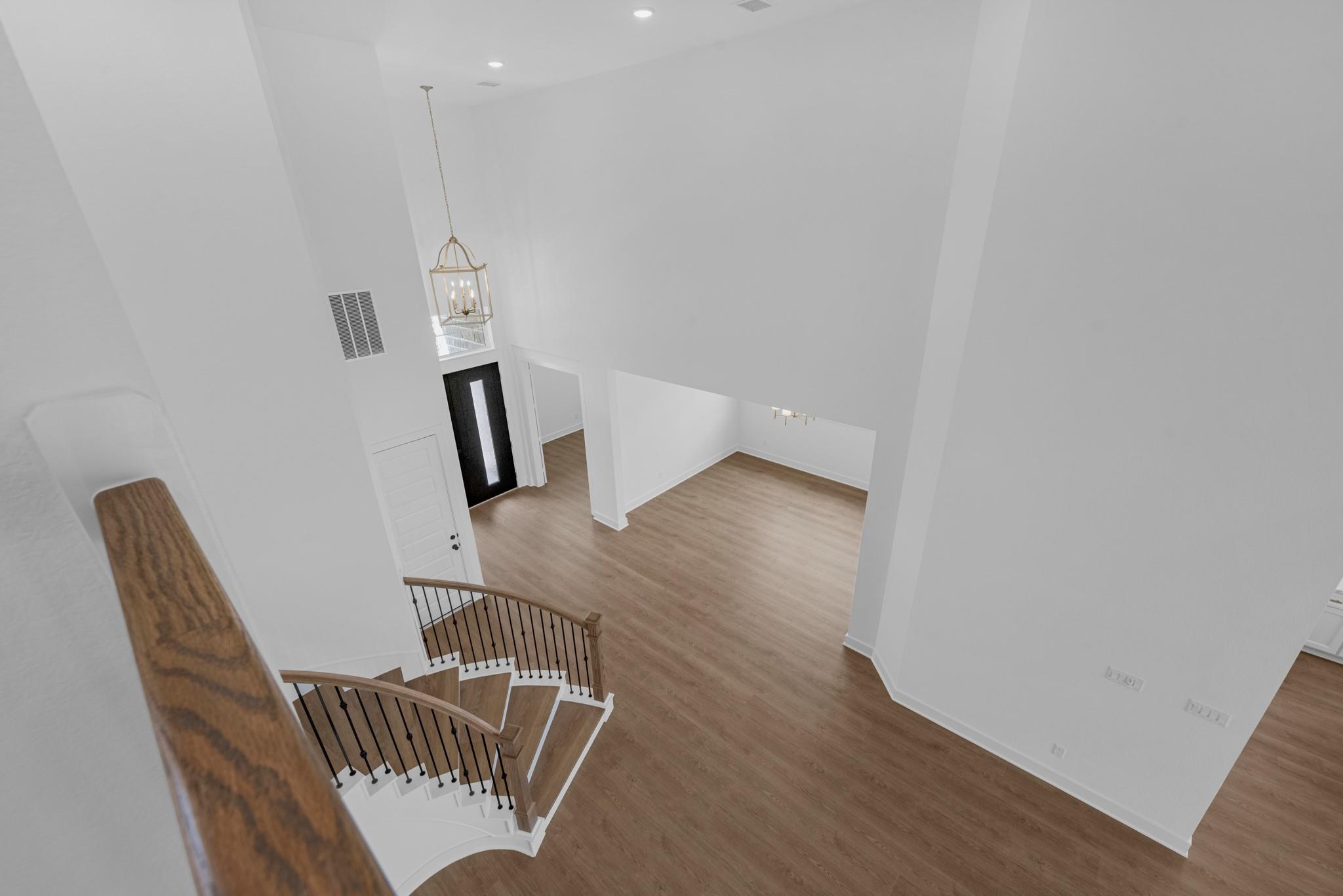 10822 Rosary Pea Lane