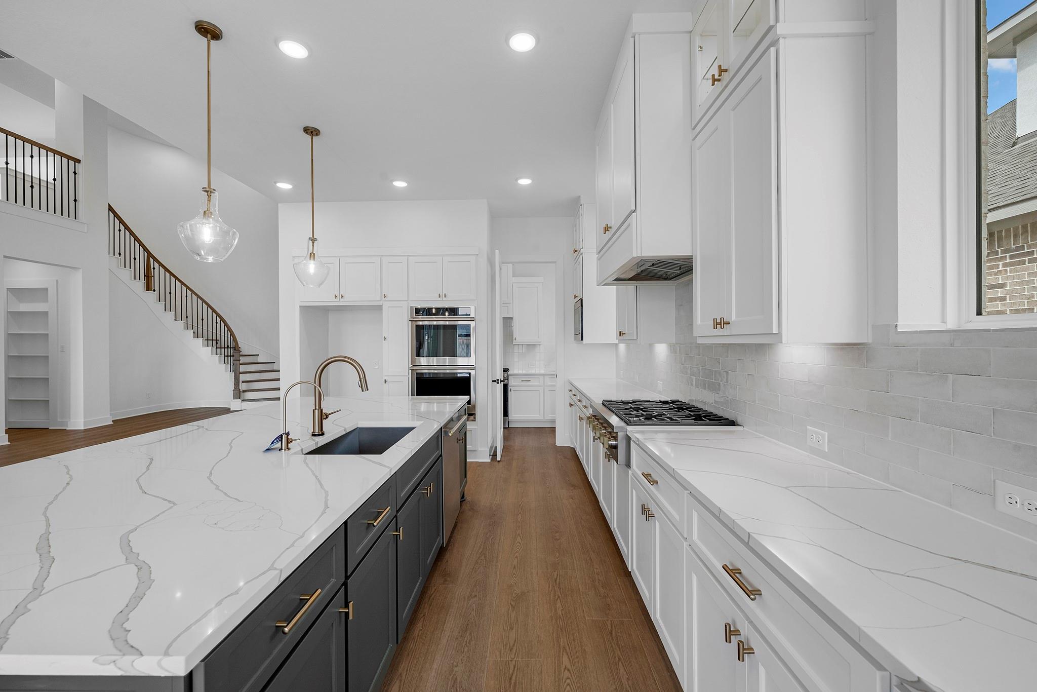 10822 Rosary Pea Lane