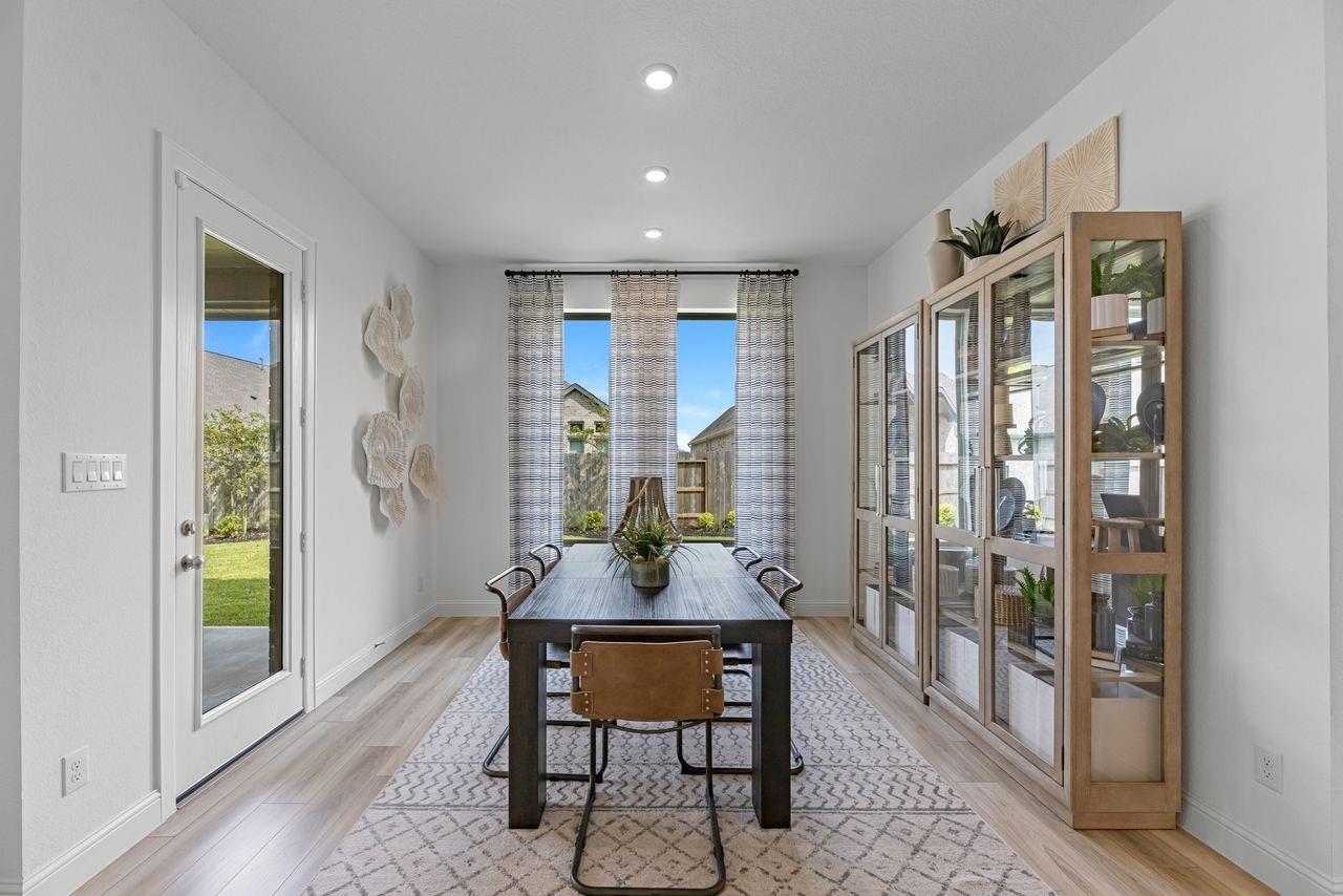 4914 Dickens Landing Drive