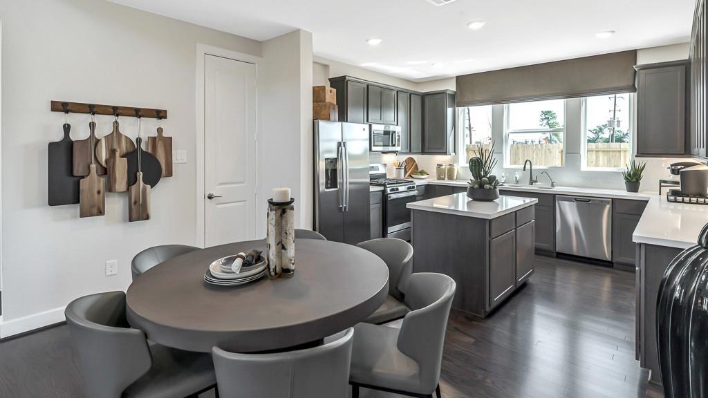 21930 Carinda Crescent Court