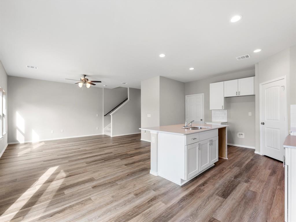 13599 Bay Springs Drive