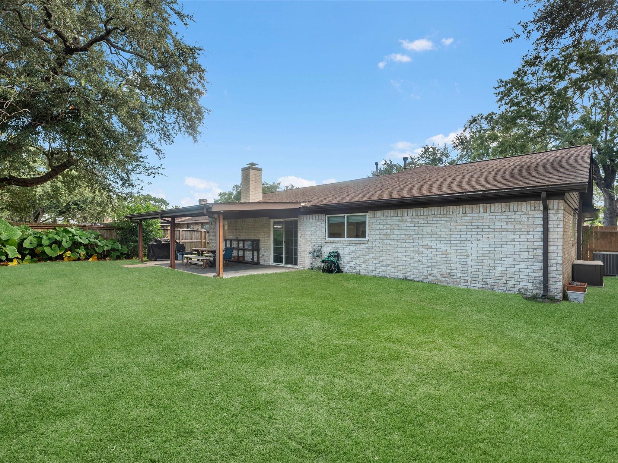 15714 Rill Lane