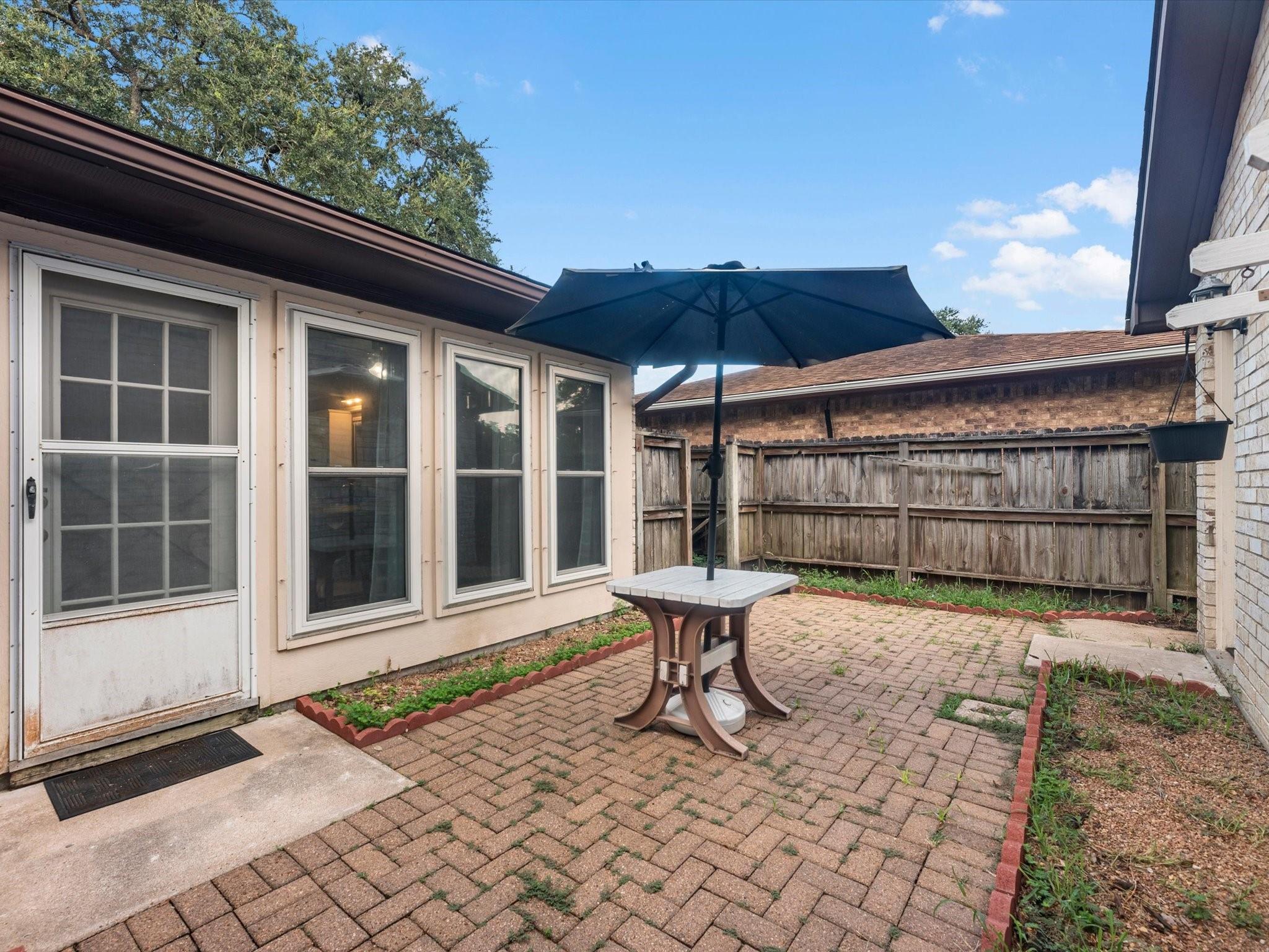 15714 Rill Lane