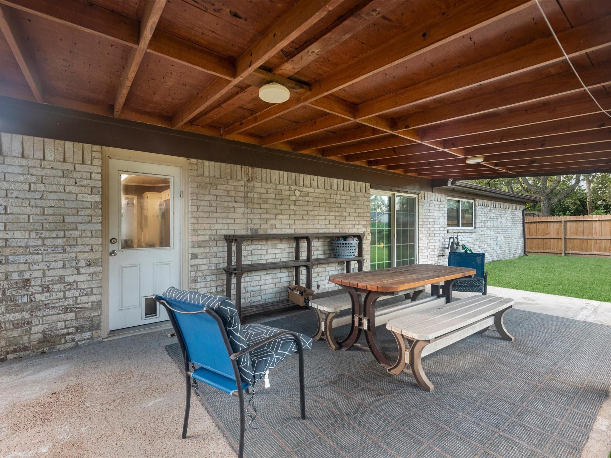 15714 Rill Lane