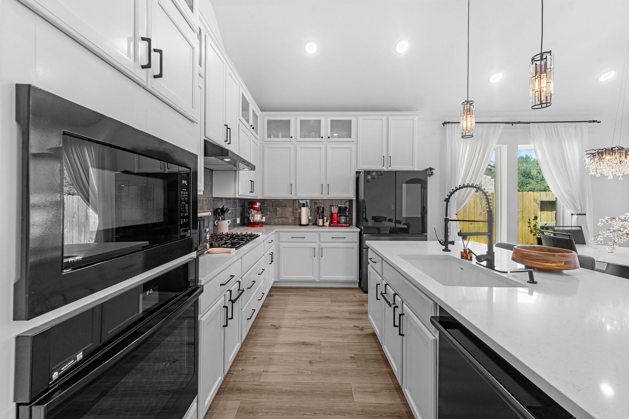 6111 Sandspur Springs Lane