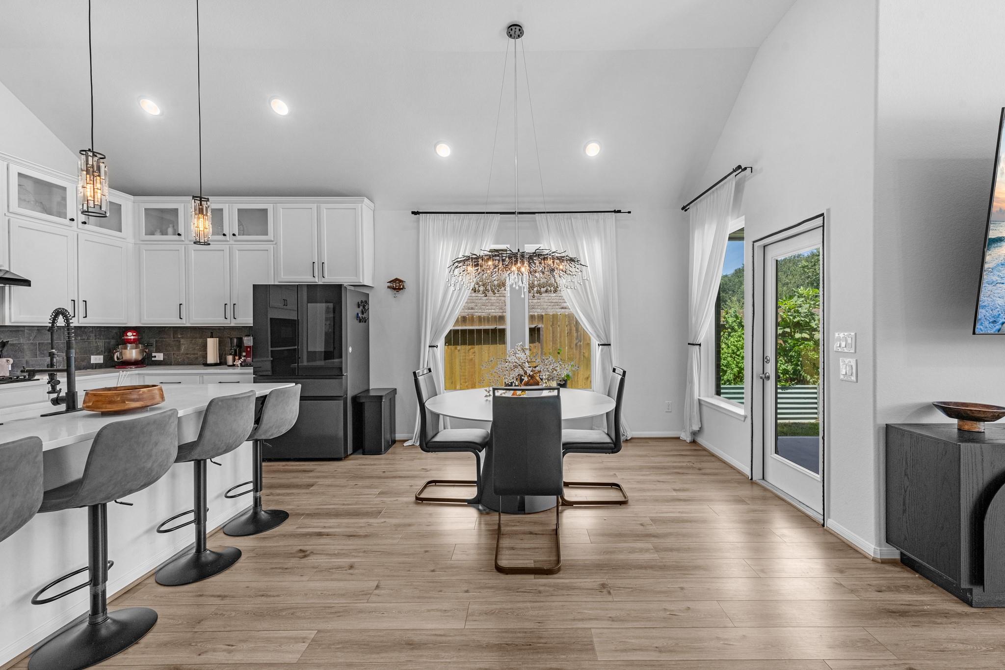 6111 Sandspur Springs Lane