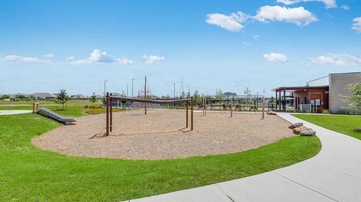 18222 Hibiscus Crescent Lane