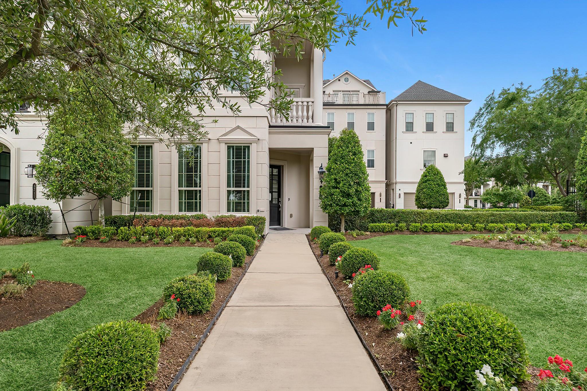 3709 Somerset Commons Lane