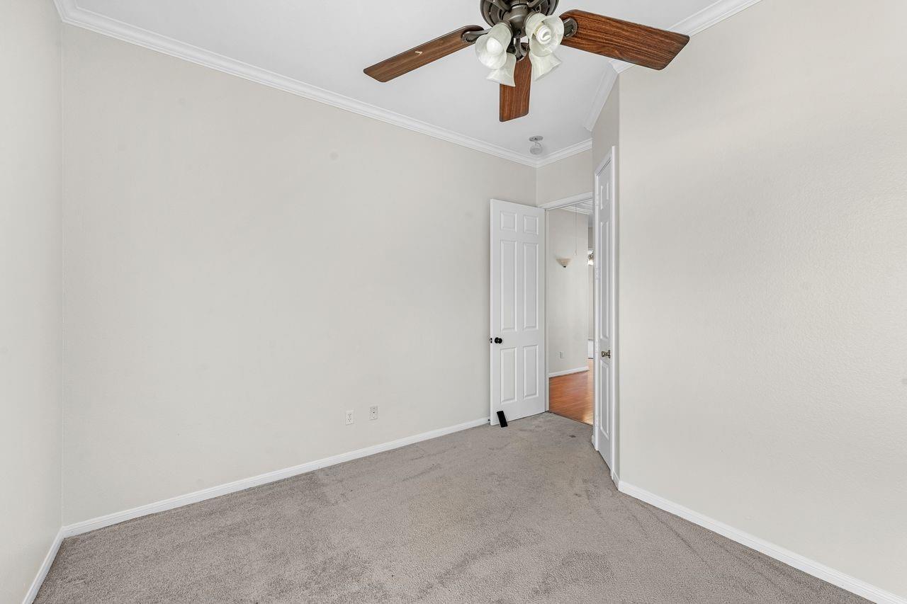 31020 N High Meadow Circle