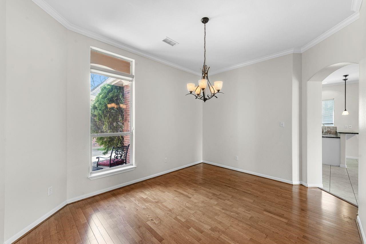 31020 N High Meadow Circle