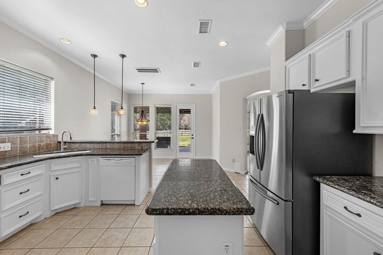 31020 N High Meadow Circle