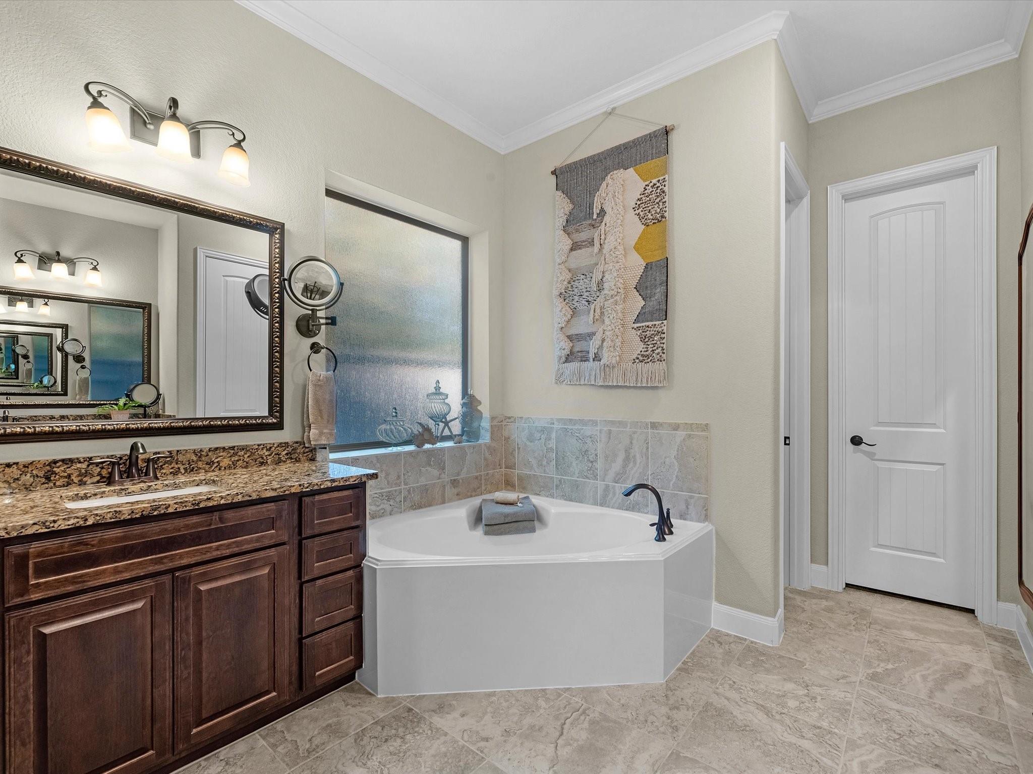 106 Diamond Back Lane