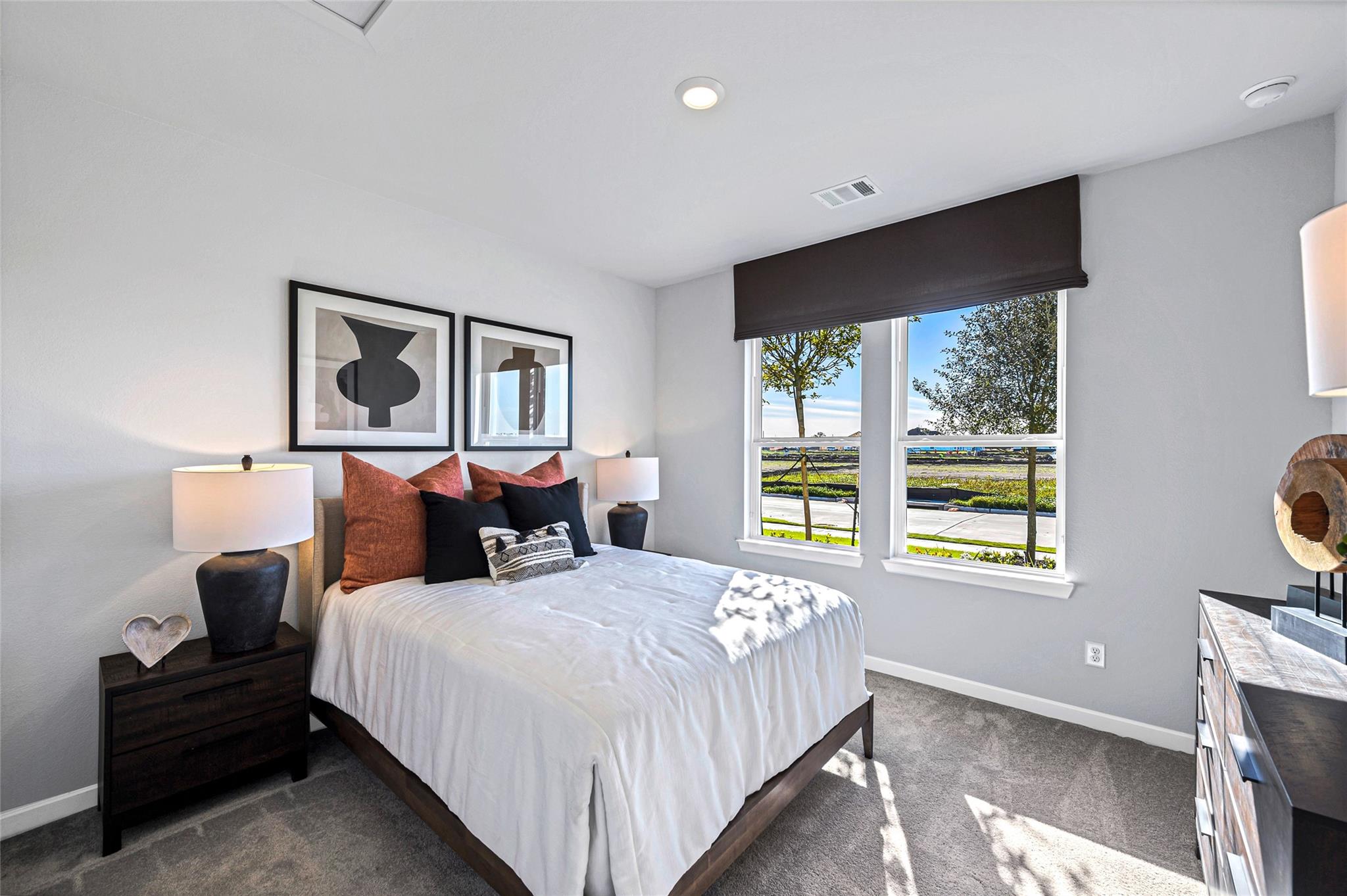 9618 Seaside Daisy Lane