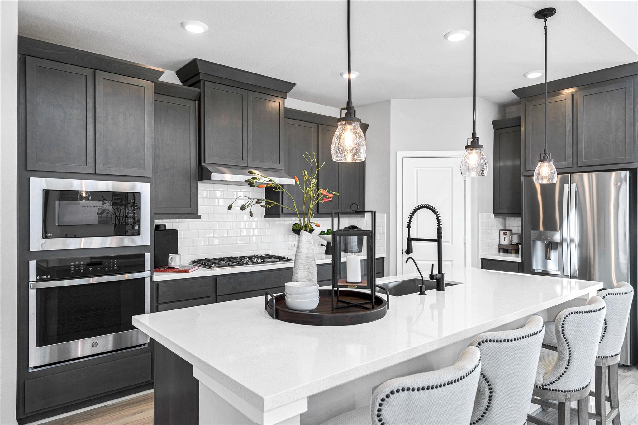 9618 Seaside Daisy Lane