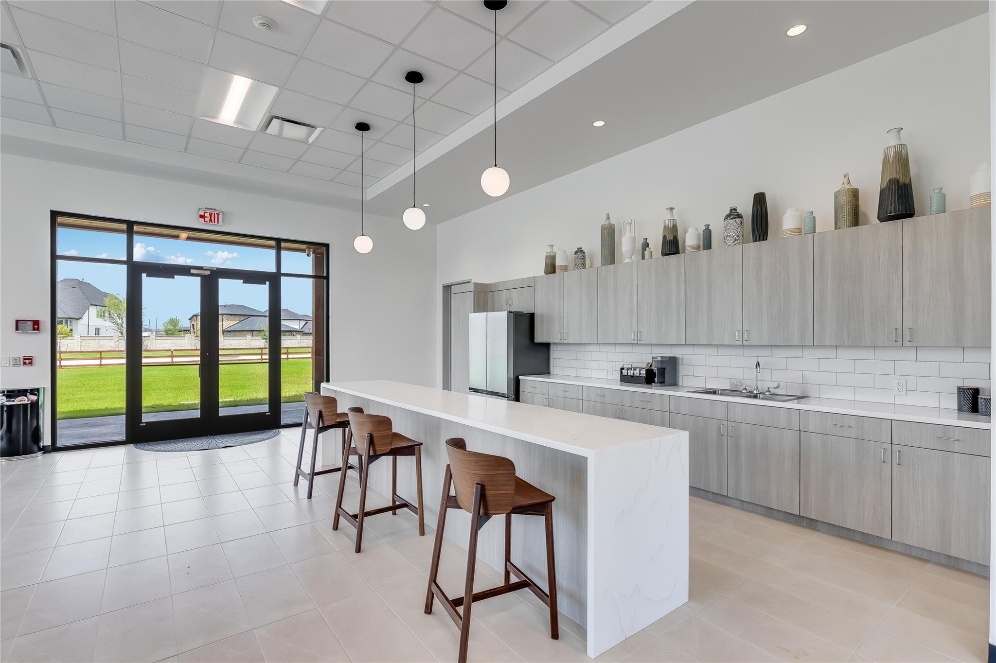 9618 Seaside Daisy Lane