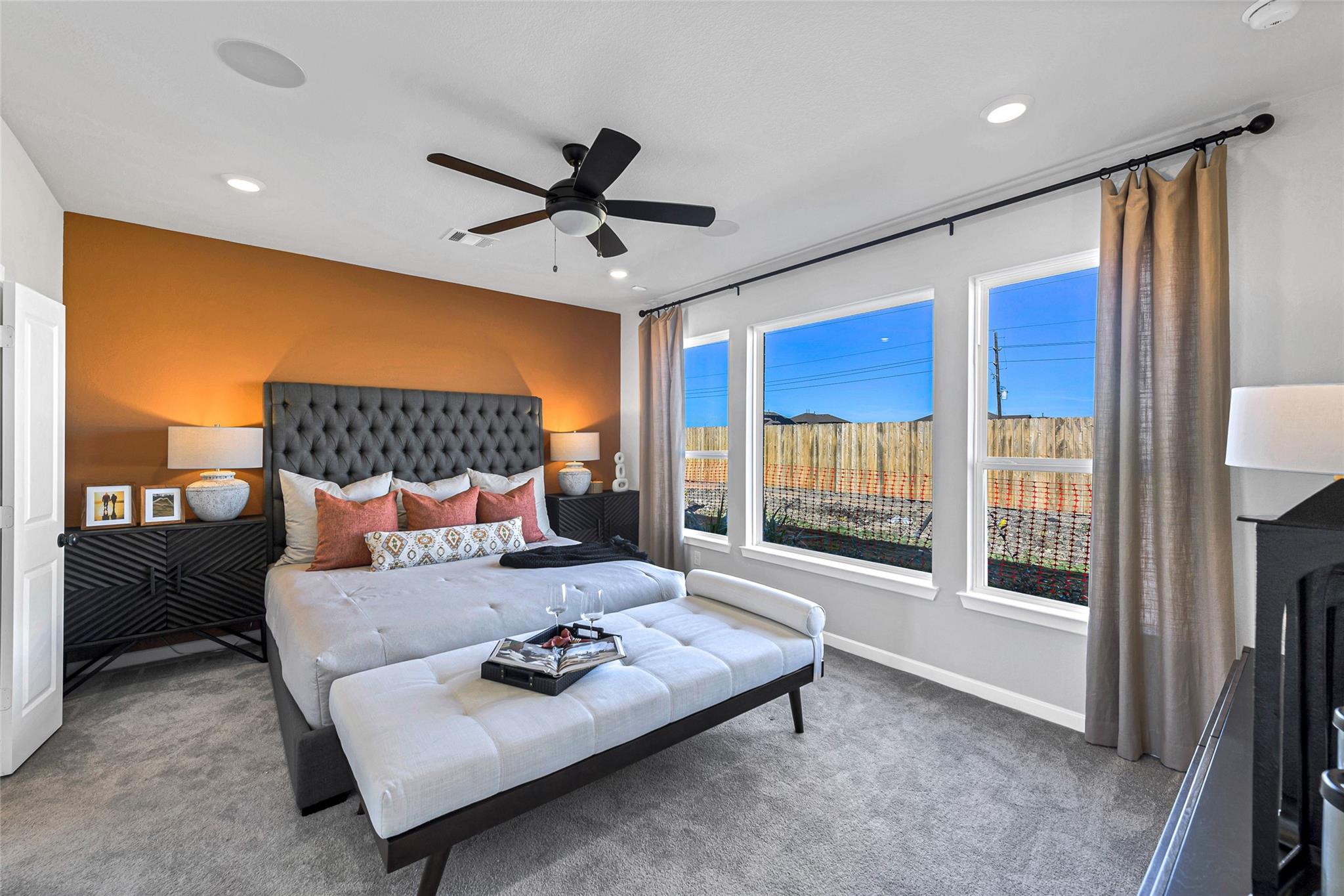 9618 Seaside Daisy Lane