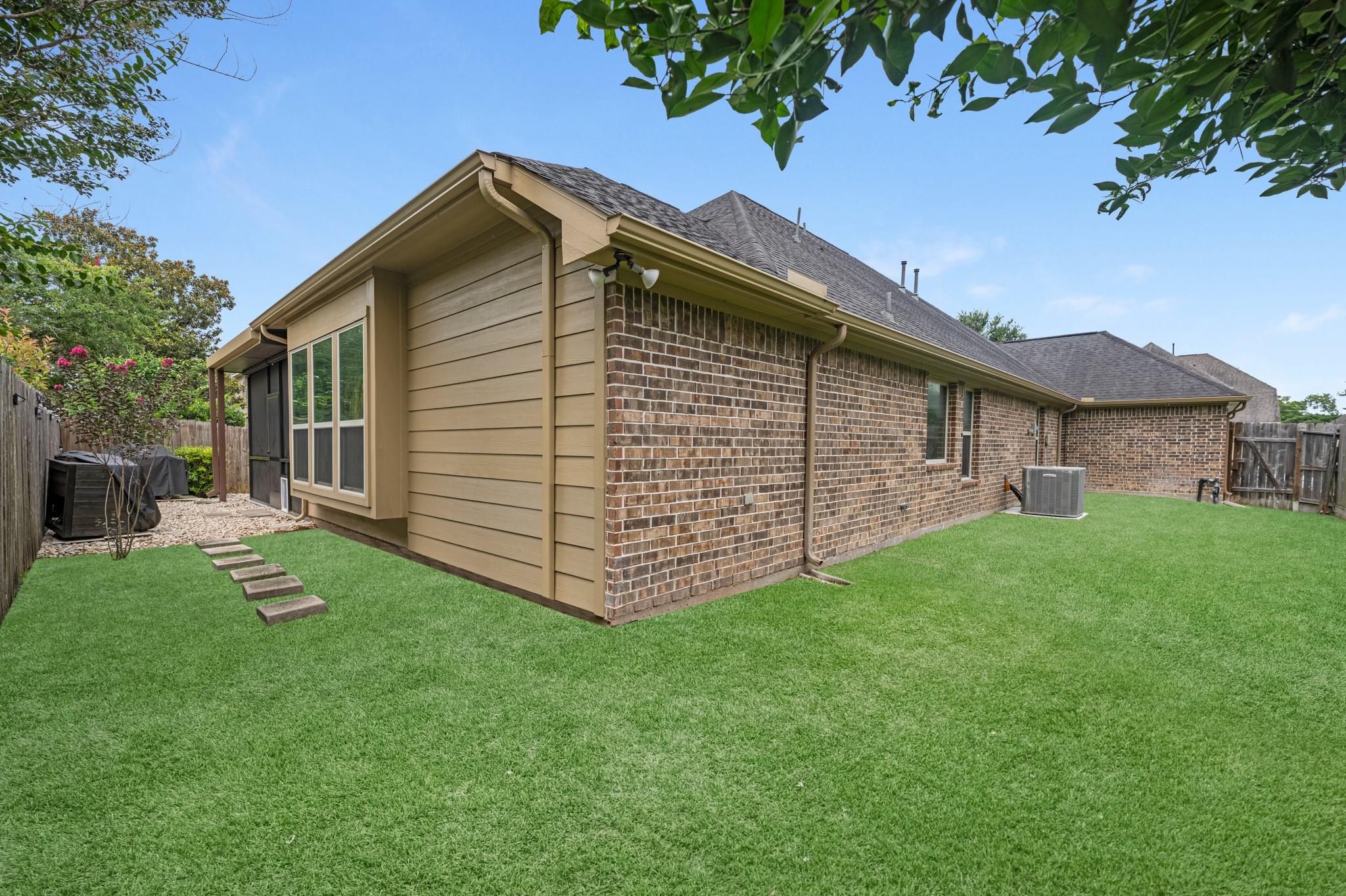 419 Sunny River Lane
