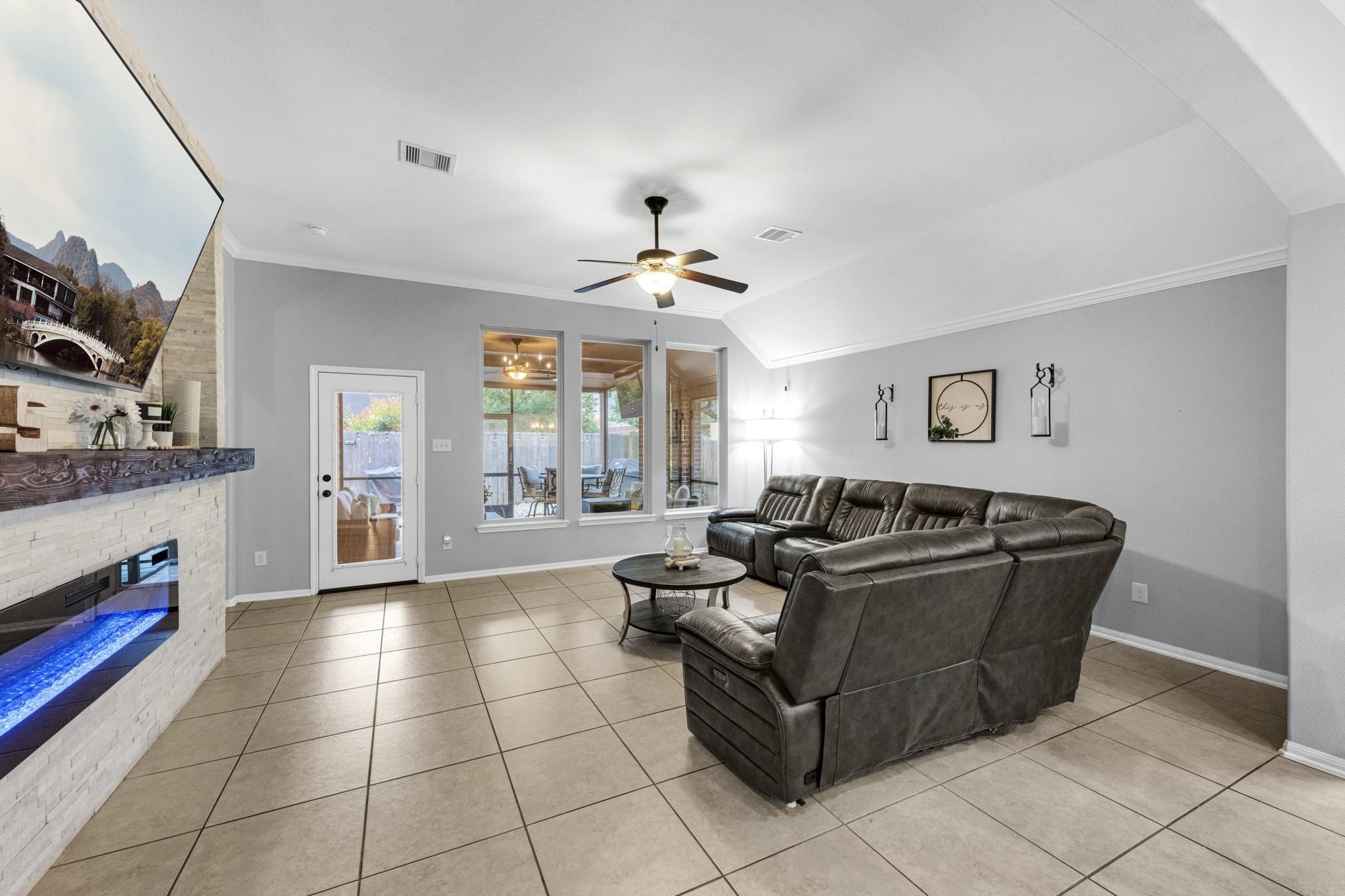 419 Sunny River Lane