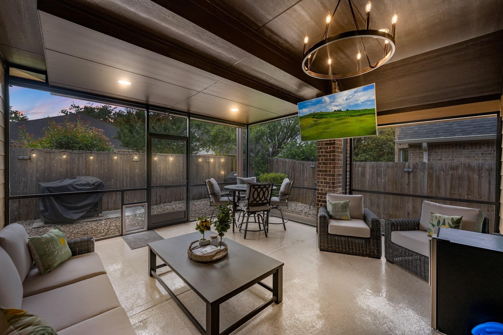 419 Sunny River Lane