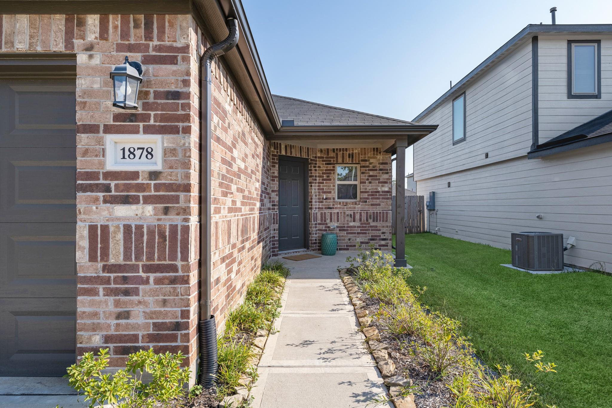 1878 Brushy Cedar Drive