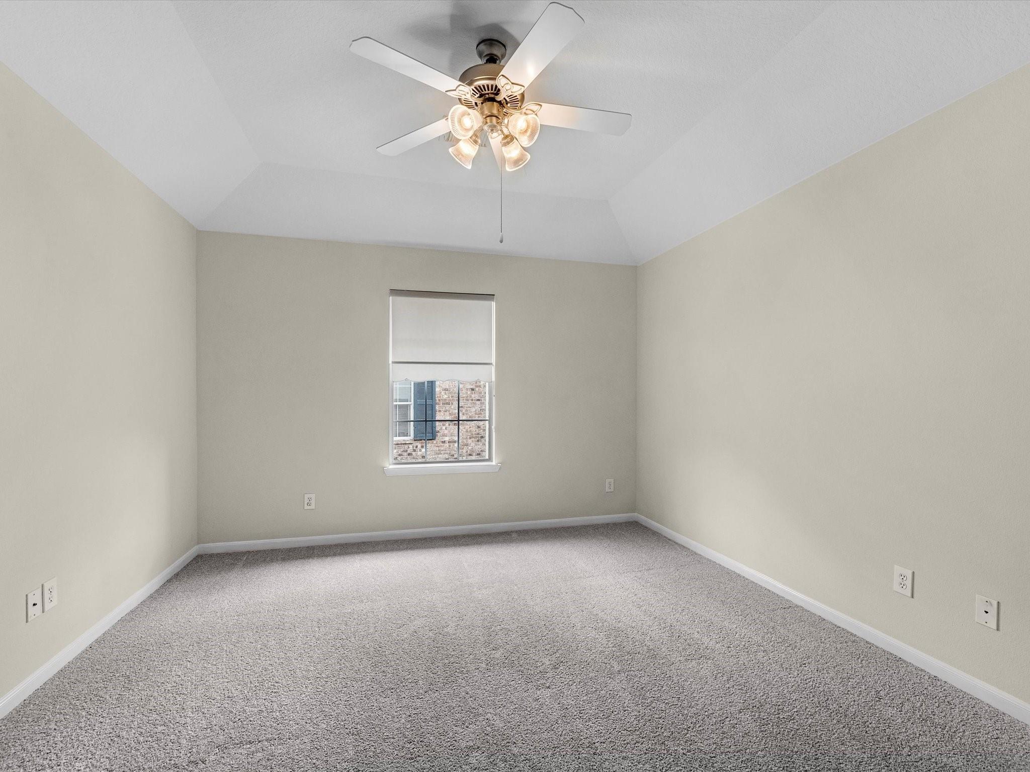 38 Crocus Petal Street