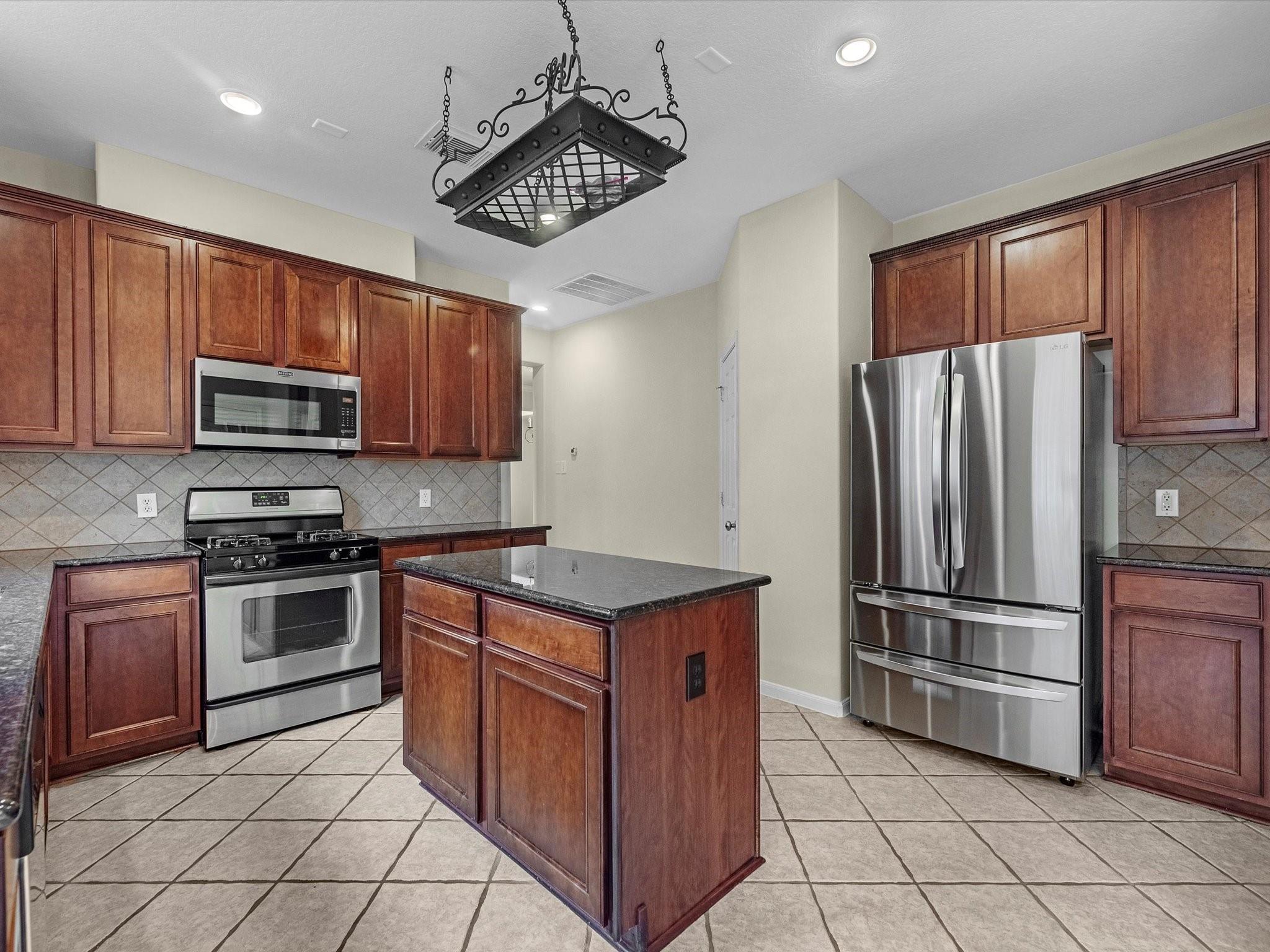 38 Crocus Petal Street