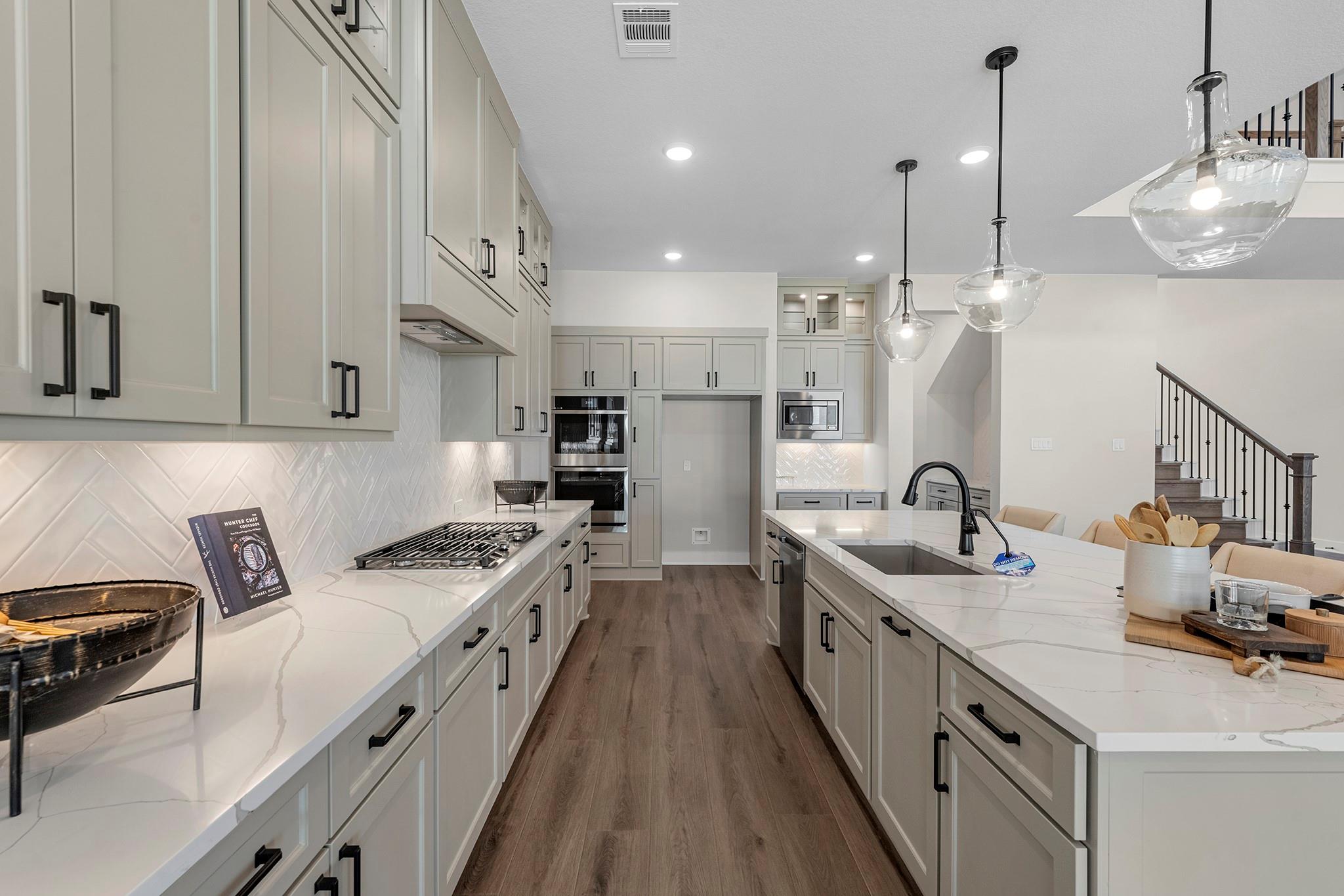 10826 Rosary Pea Lane