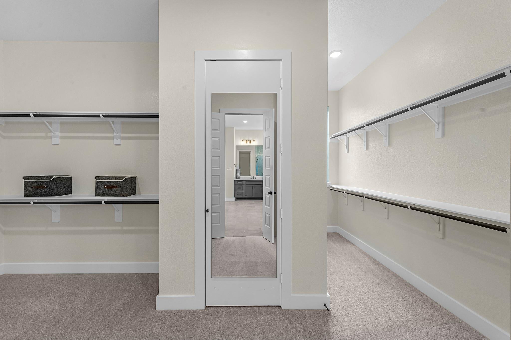 10826 Rosary Pea Lane