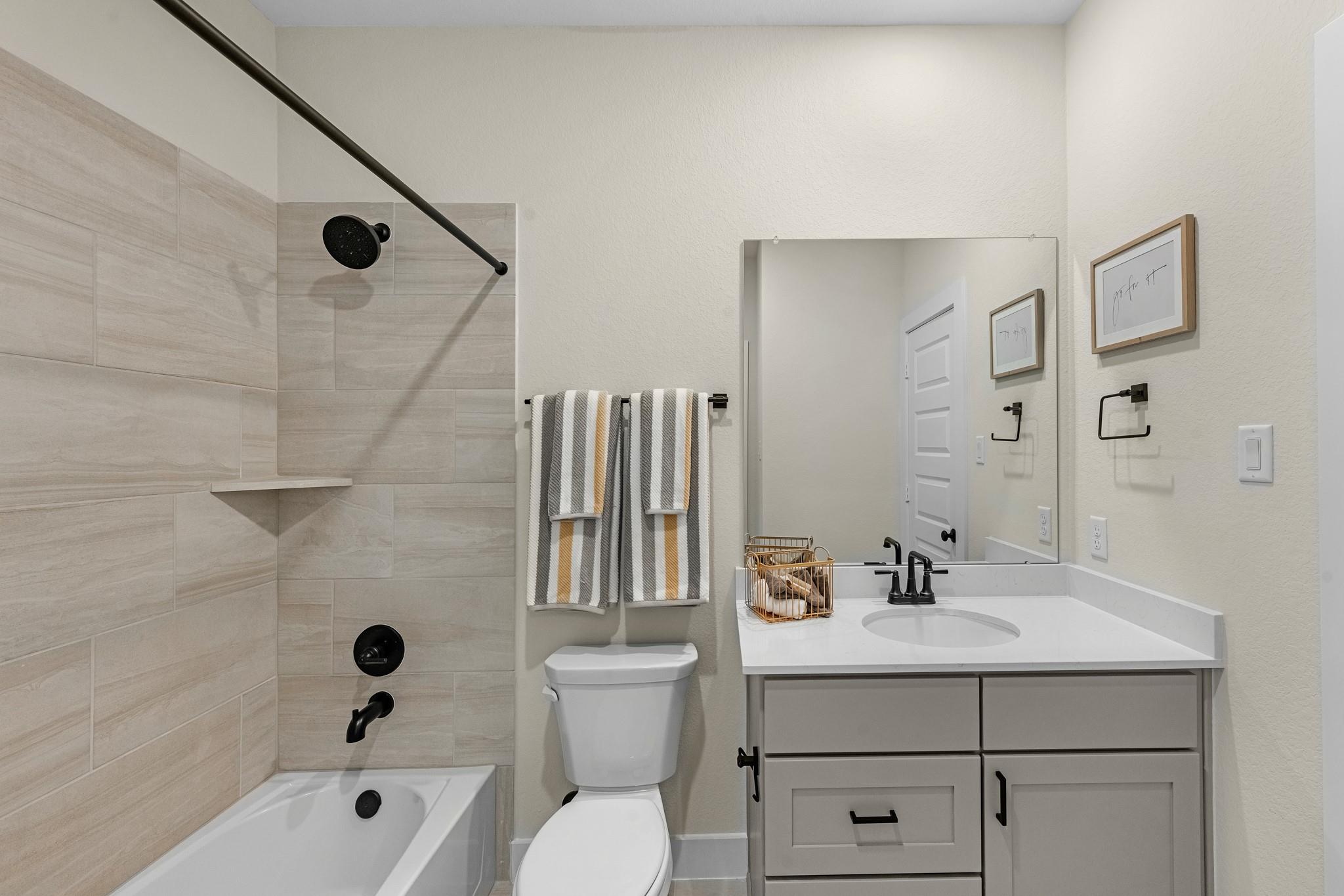 10826 Rosary Pea Lane