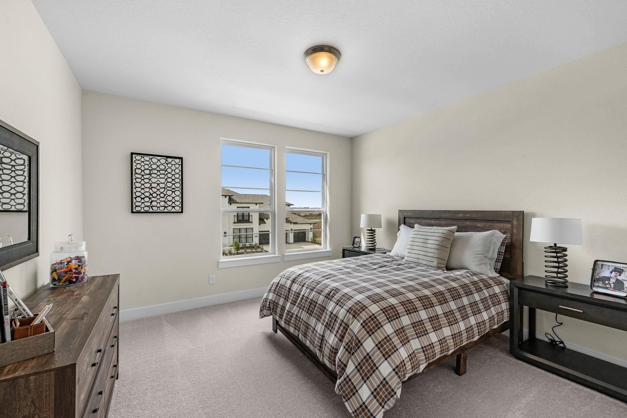 10826 Rosary Pea Lane