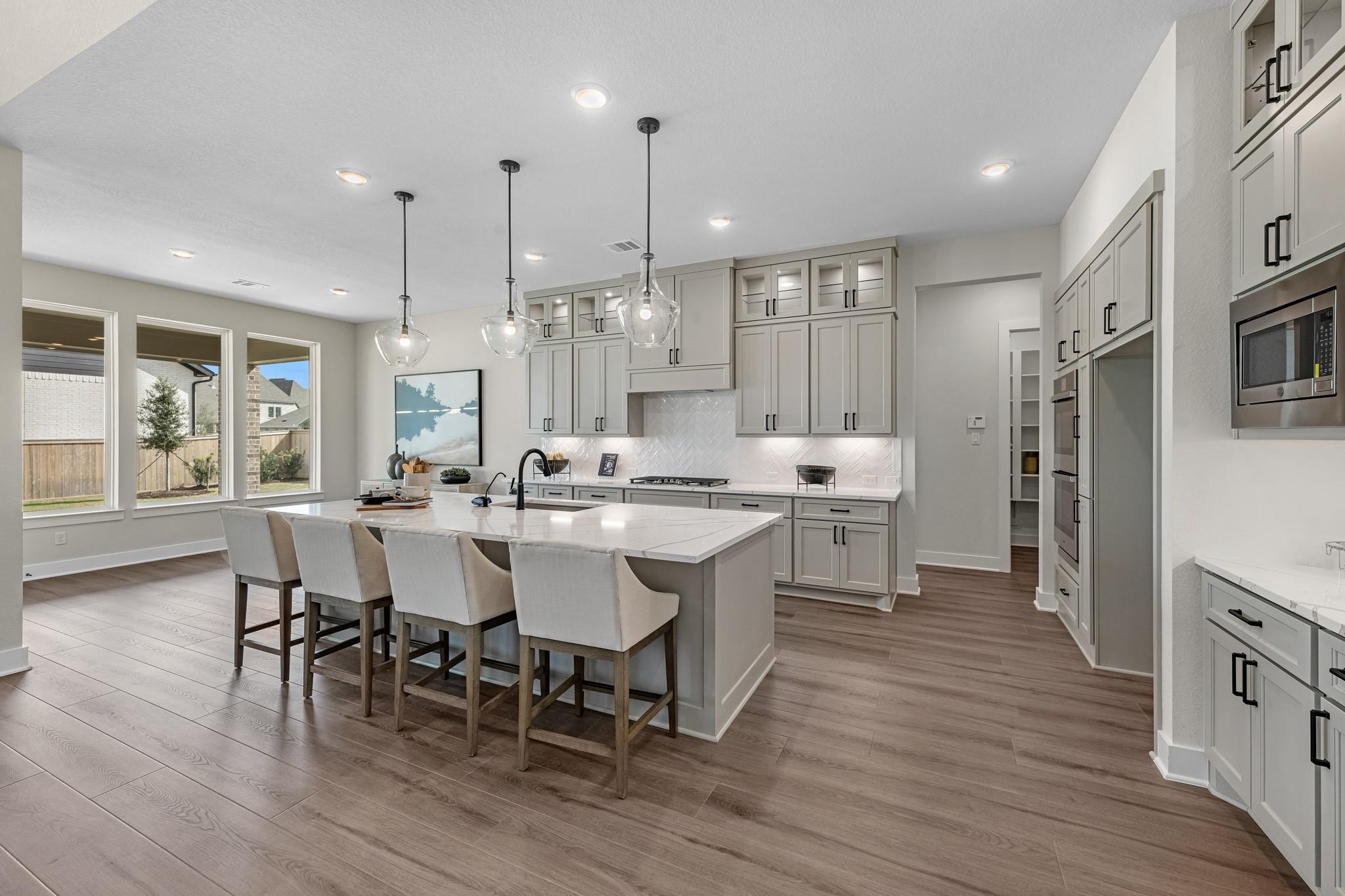 10826 Rosary Pea Lane