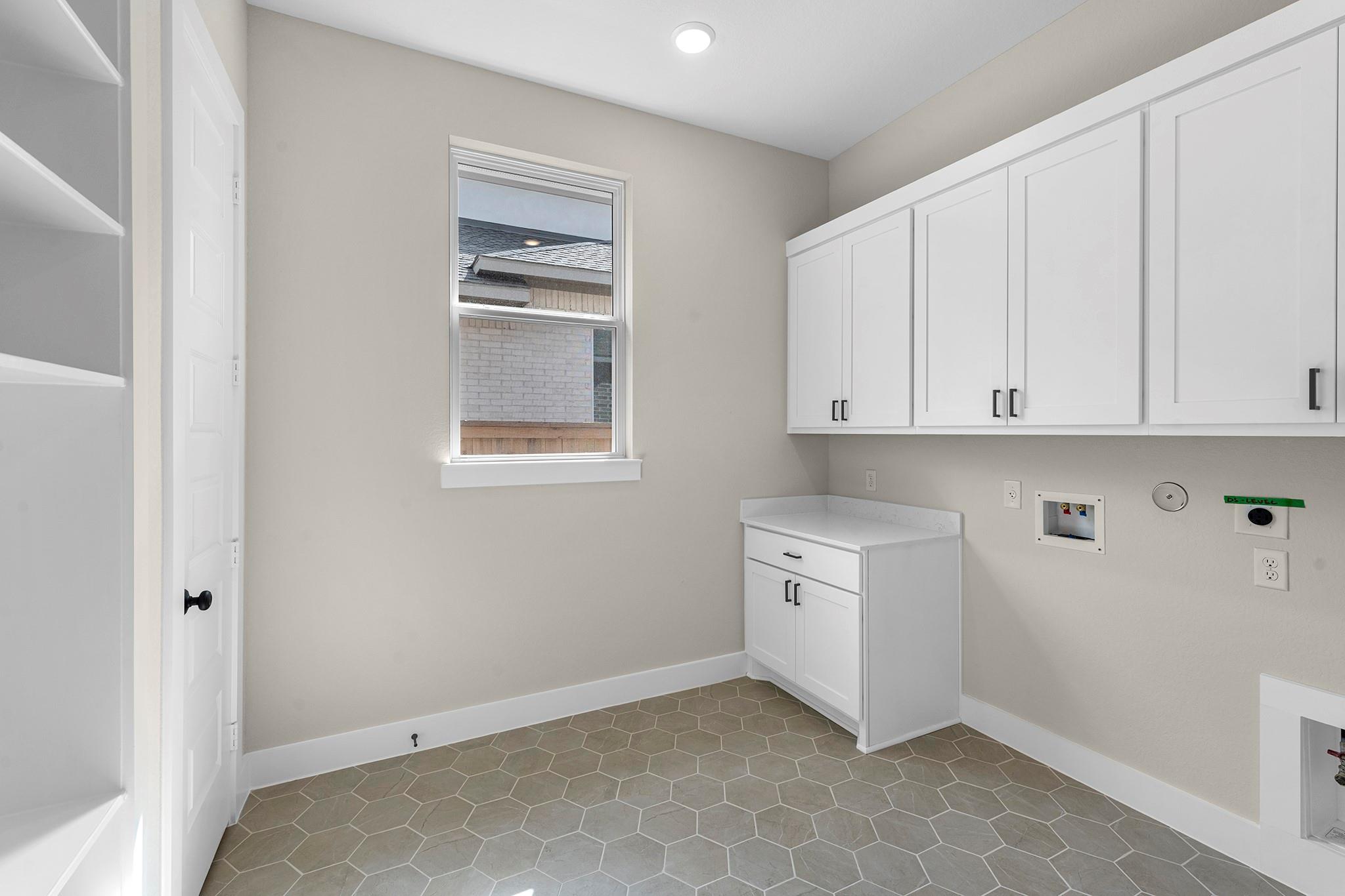 10826 Rosary Pea Lane