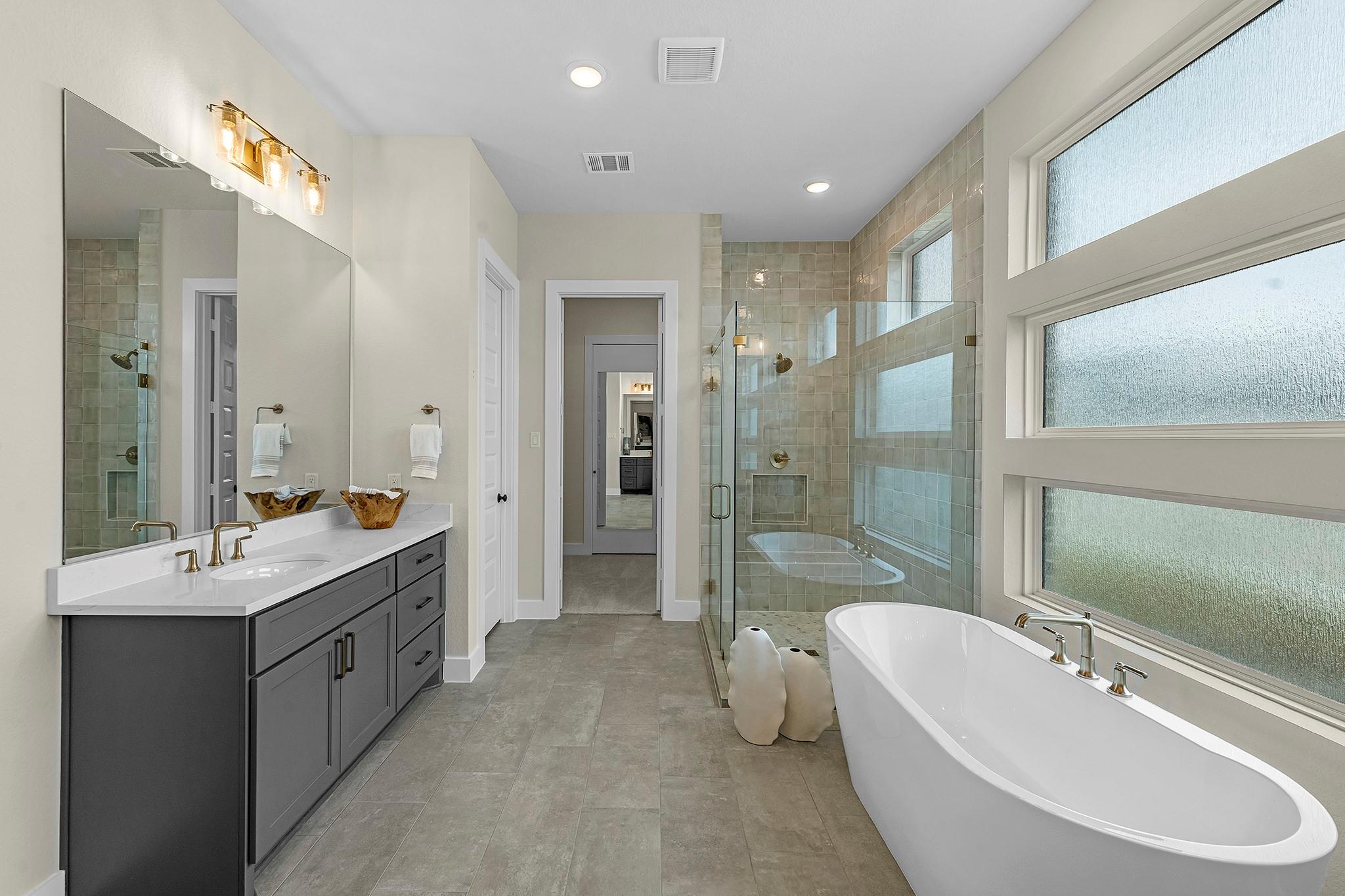 10826 Rosary Pea Lane