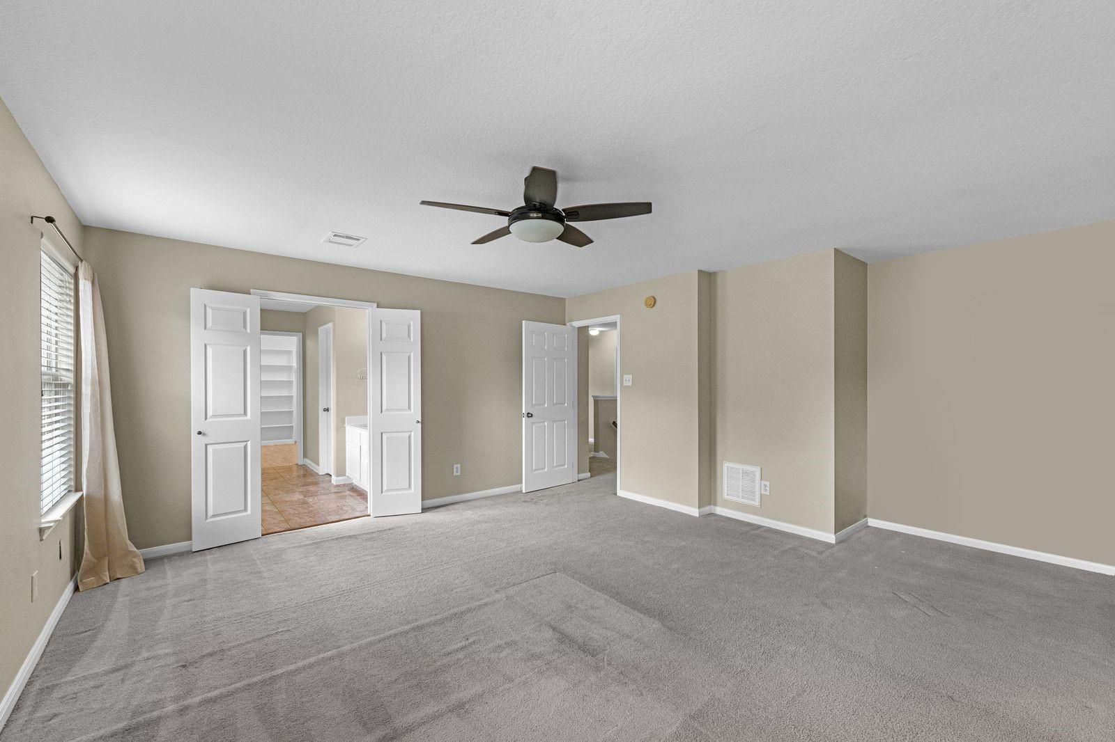 2403 Lancer Park