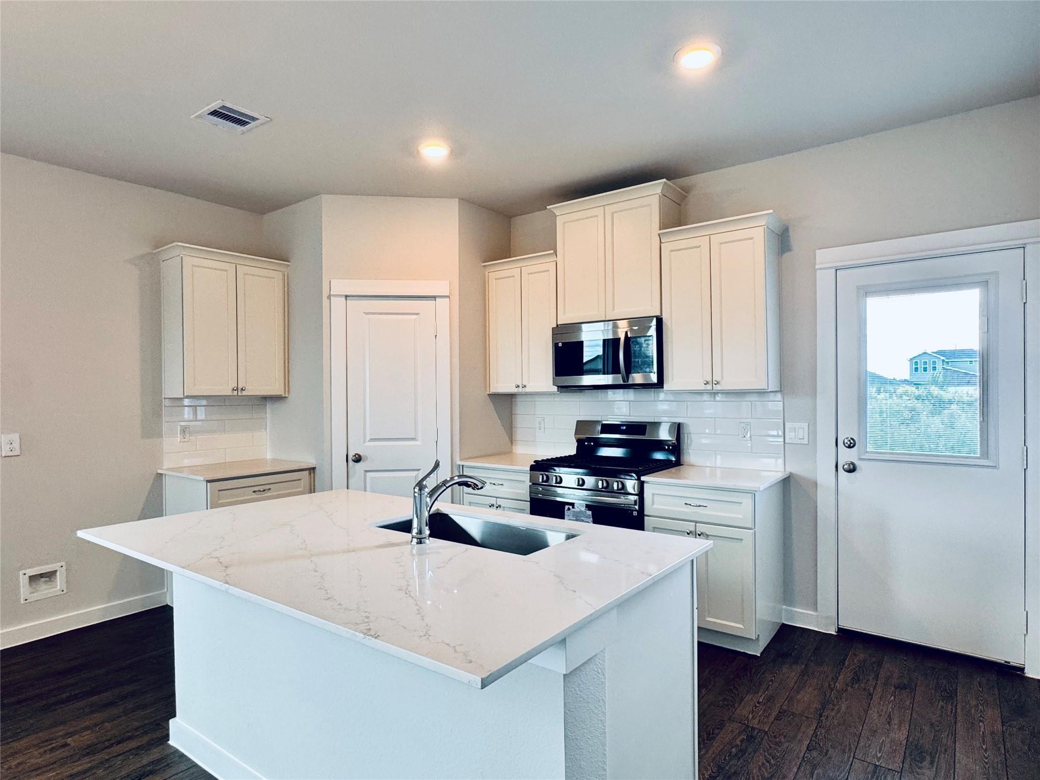 111 County Road 5102 B