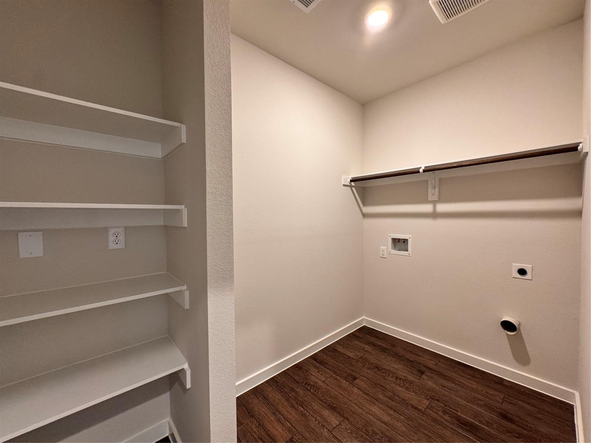 111 County Road 5102 B