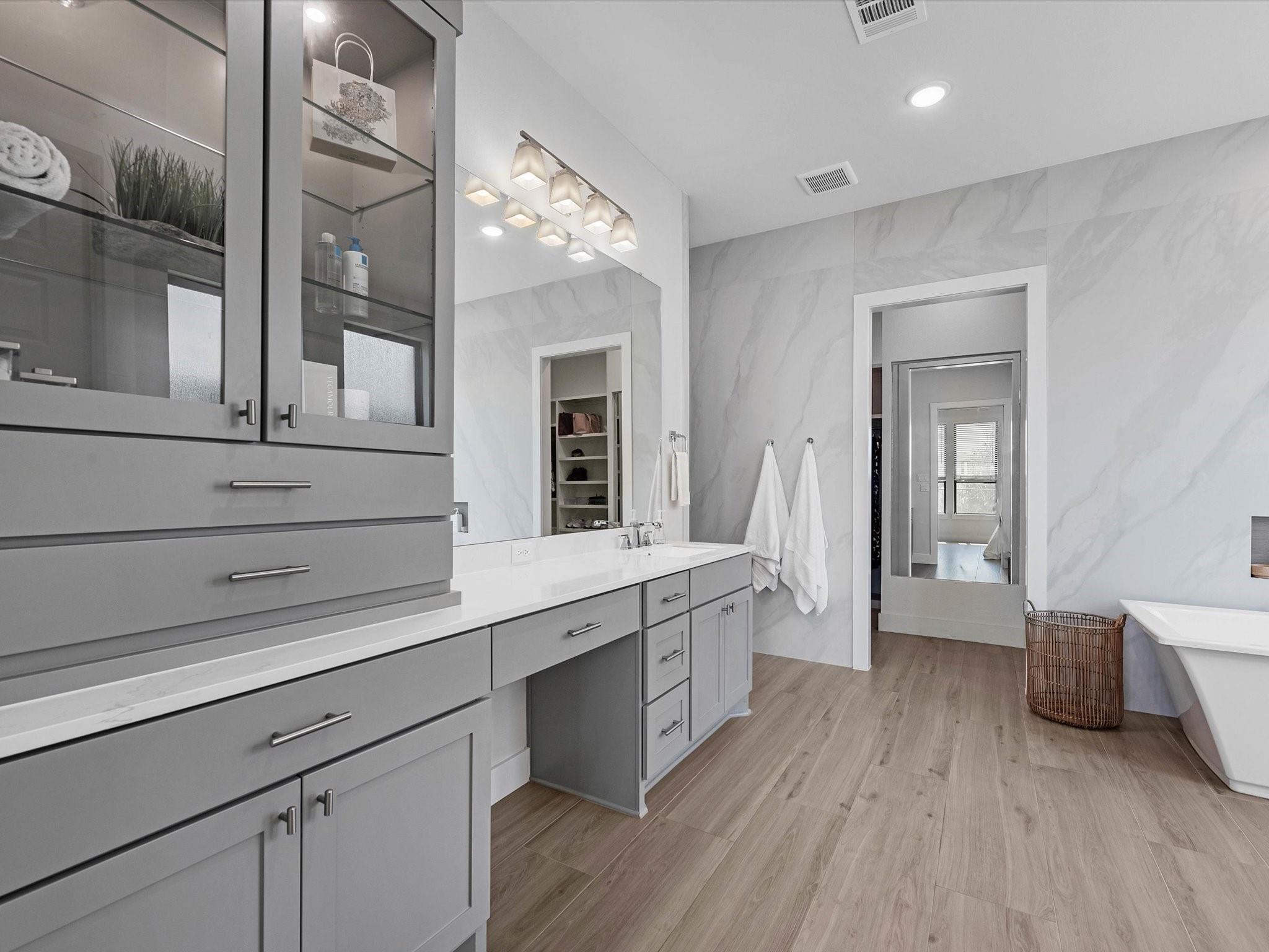 11319 Flying Admiral Drive