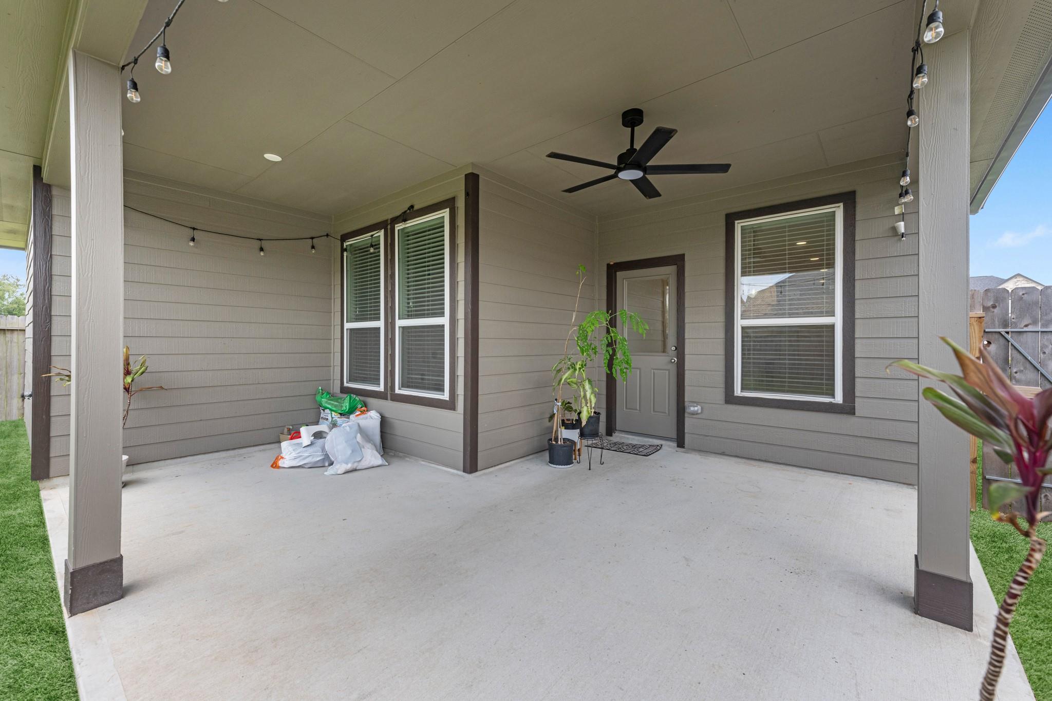 1907 Scarlet Yaupon Way