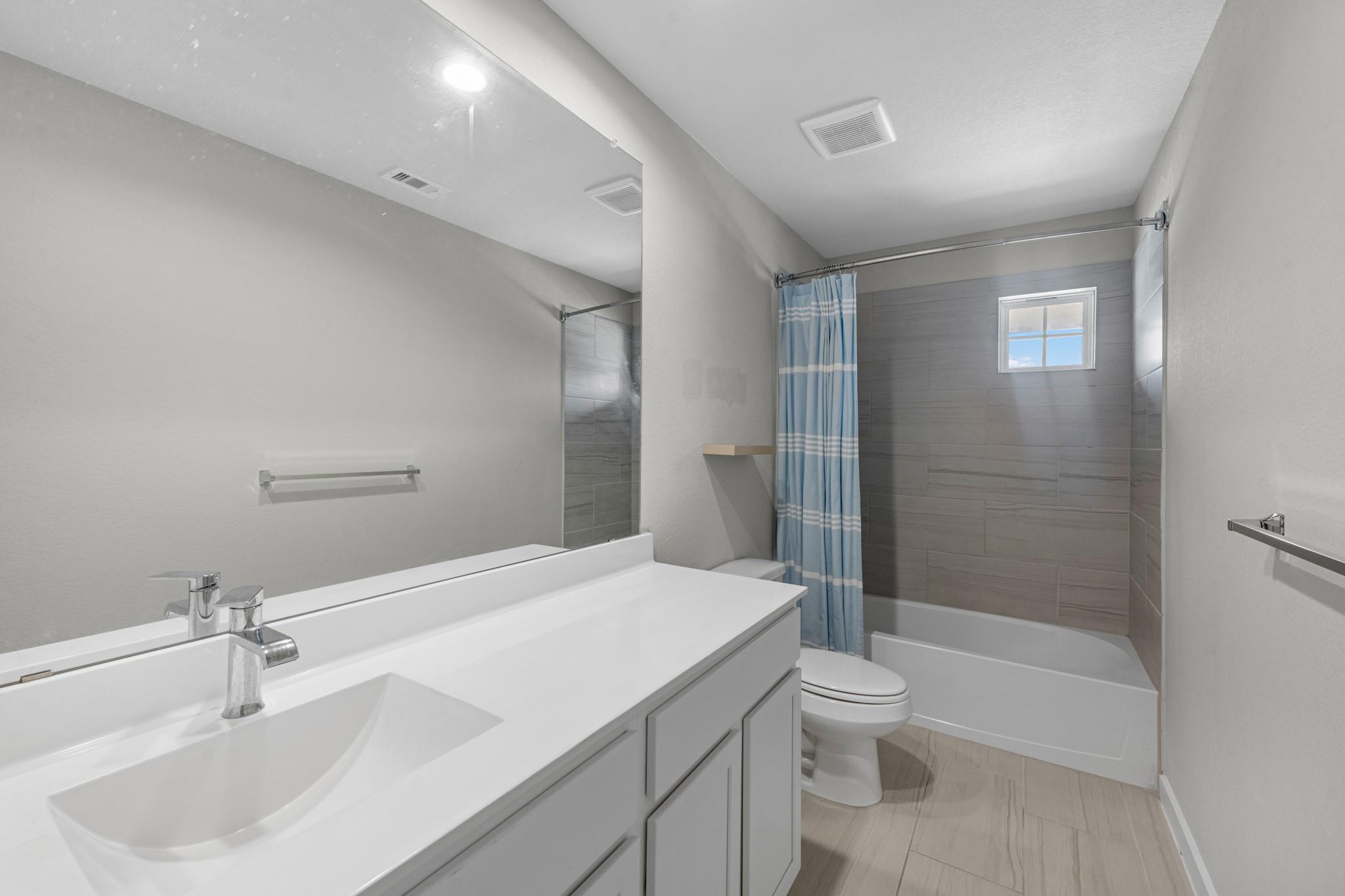 1907 Scarlet Yaupon Way