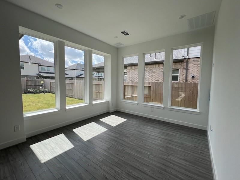 9222 Bossley Park Drive Lane