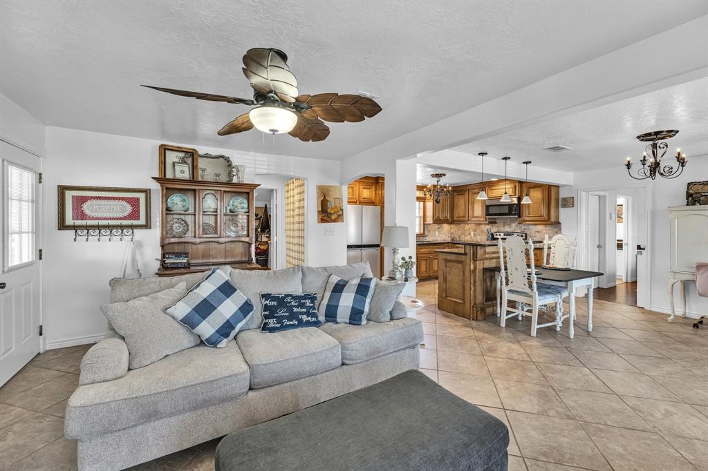503 Pine Lane