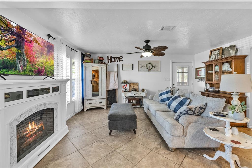 503 Pine Lane