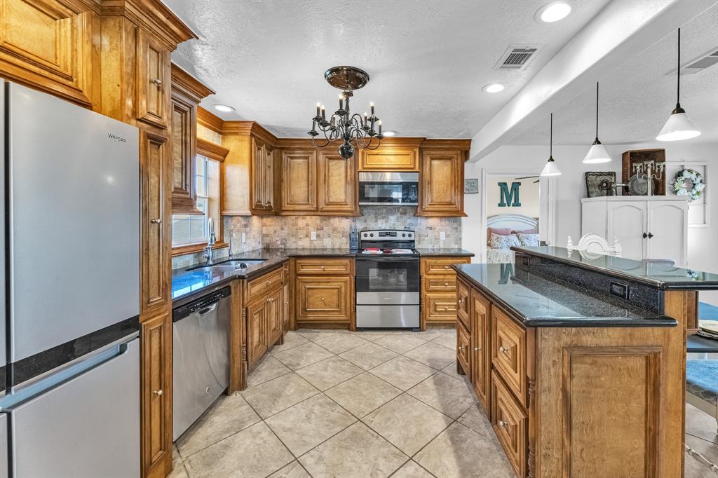 503 Pine Lane