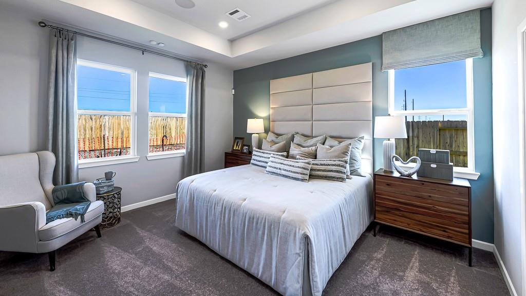 9718 Poinsettia Haven Lane