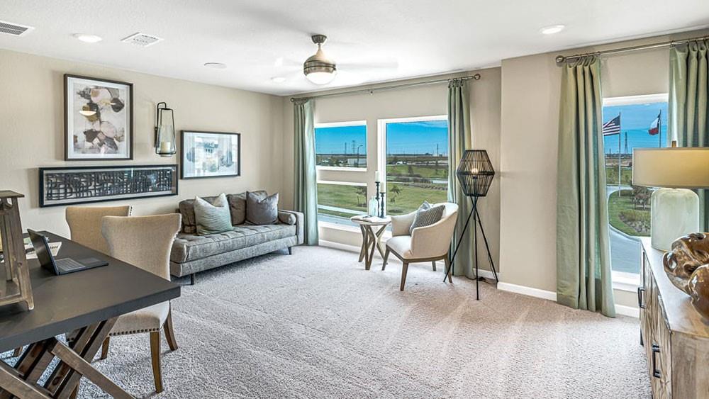 9623 Poinsettia Haven Lane