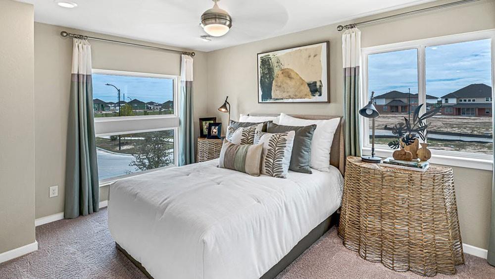 9623 Poinsettia Haven Lane